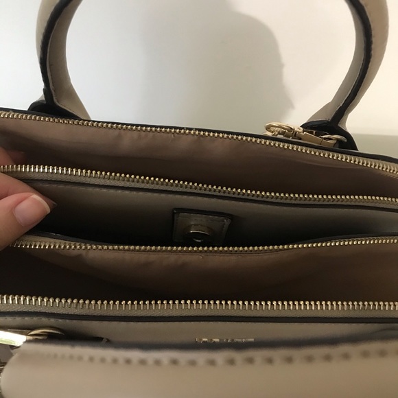 Nine West tan bag - Picture 6 of 7